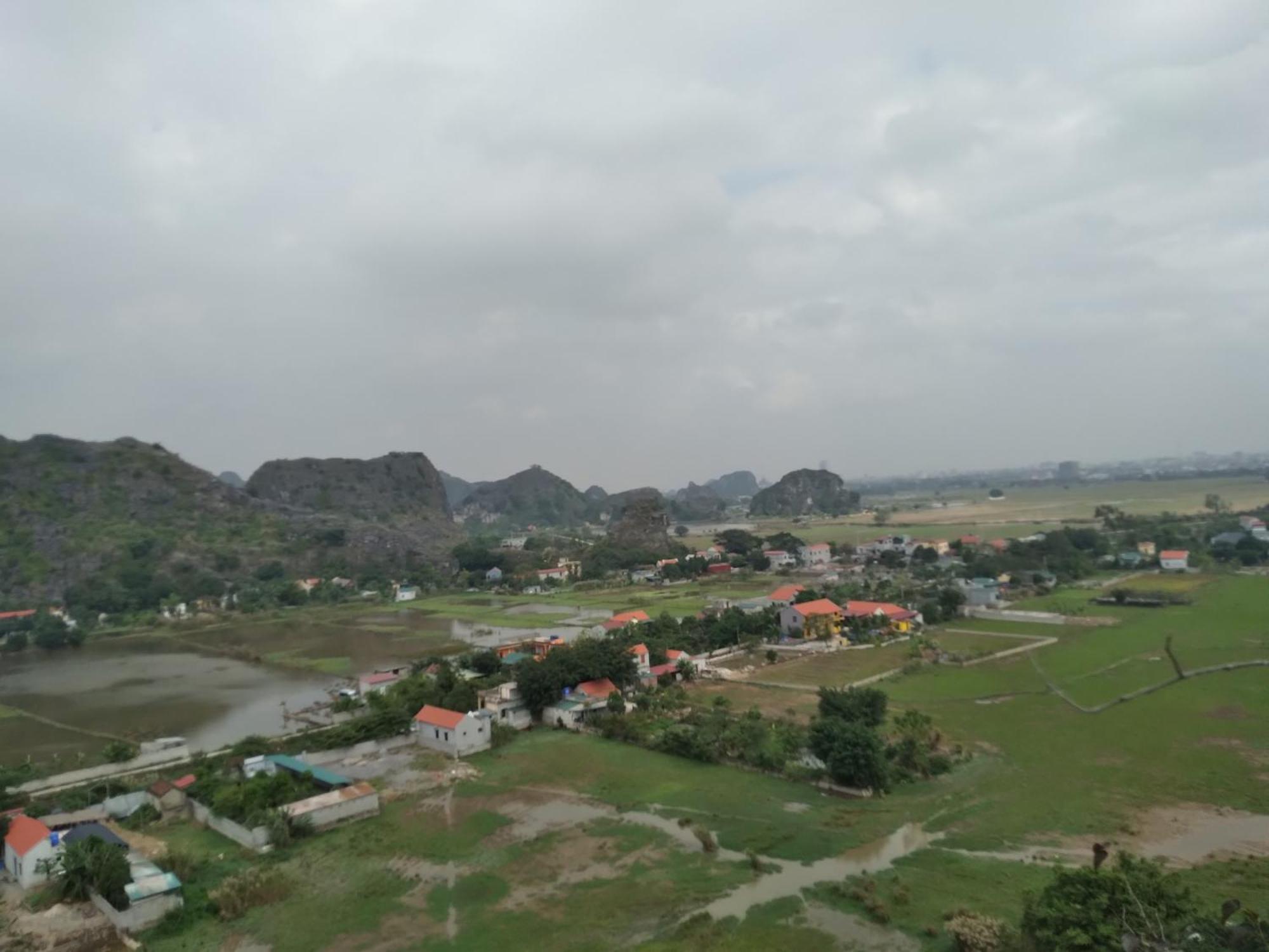 Ali Homestay นิญบิ่ญ ภายนอก รูปภาพ