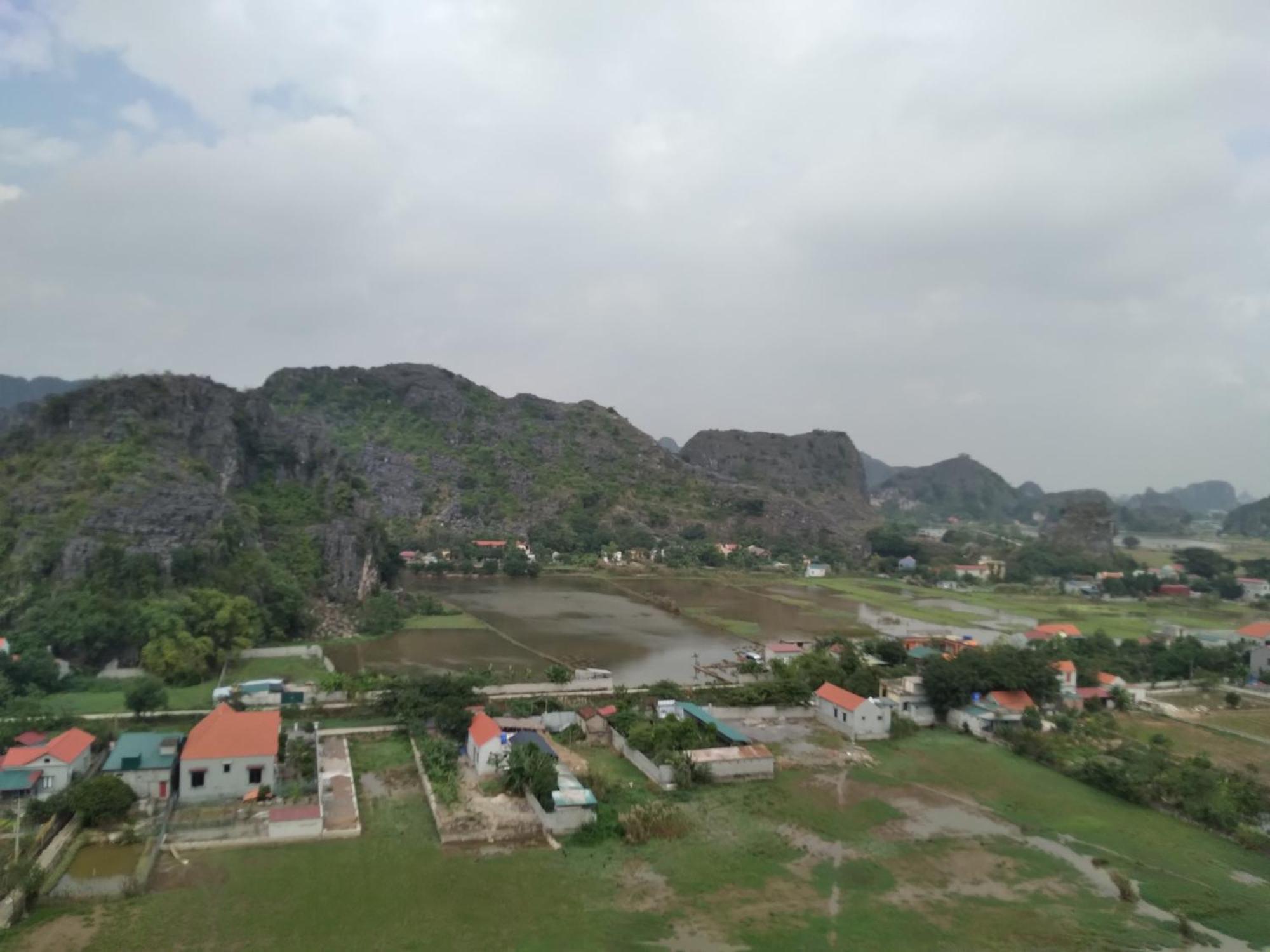 Ali Homestay นิญบิ่ญ ภายนอก รูปภาพ
